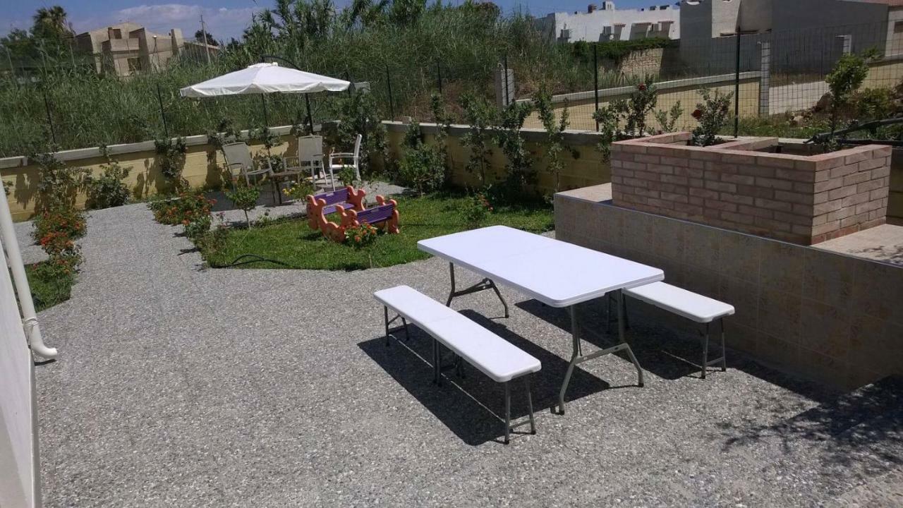 Il Melograno Residence Marzamemi Esterno foto