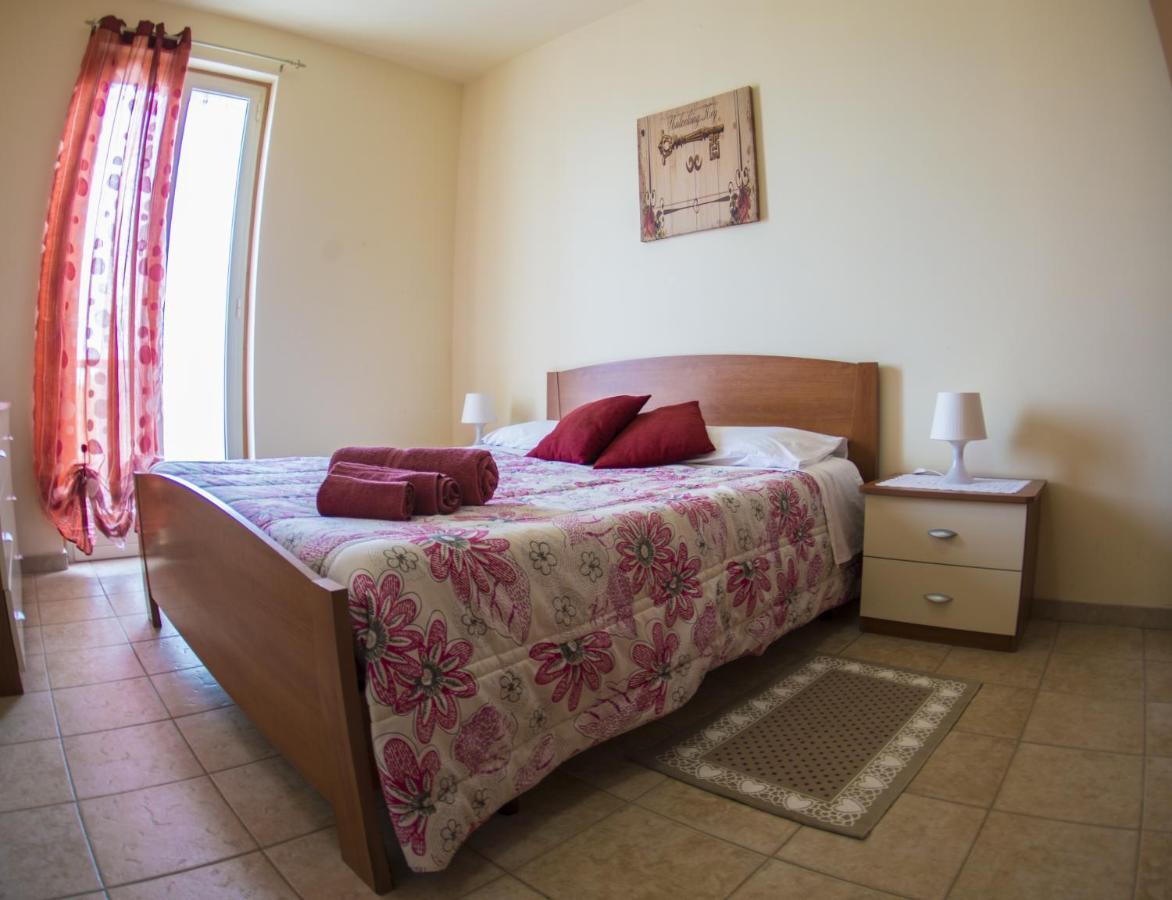 Il Melograno Residence Marzamemi Esterno foto